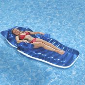 85687 | Adjustable Chaise Floating Lounge - Lifestyle 2