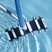 Heavy-Duty Gunite Flex Vacuum