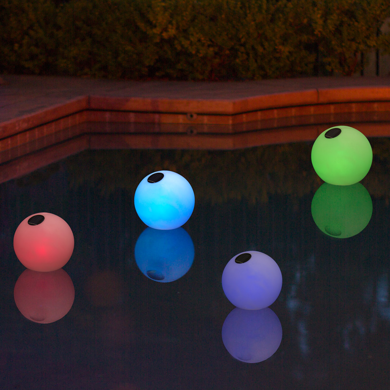 32127 | Solar Globe Chlorine Dispenser - Lifestyle