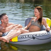85608 | 47'' DLX River Cruiser Lounge - Lifestyle 3