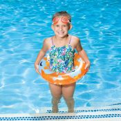 81530 | Little Ones Crab Swim Set - Lifestyle 3