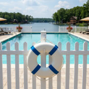 55553-55554 LS AI-Image_FoamRingBuoy_02RGB800px