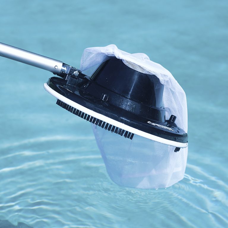 best robotic pool vacuum for leaves