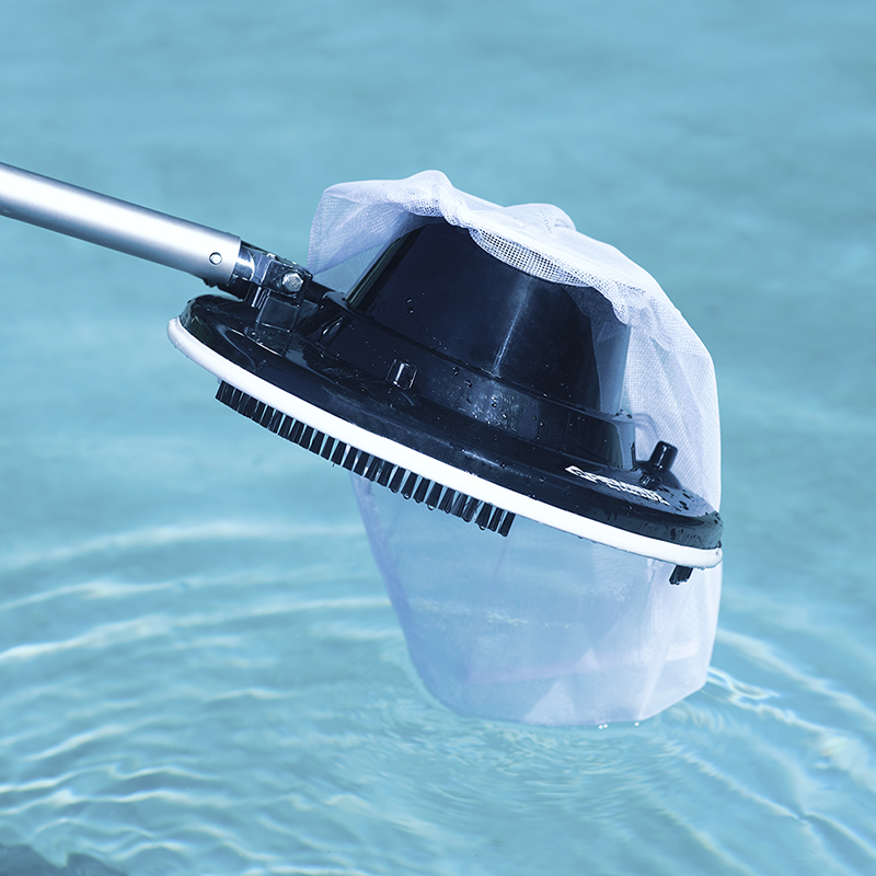 Leaf vacuum poolmaster