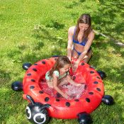 81609 | Ladybug Pool - Lifestyle 3