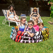 81613 LS Zebra Inflatable Pool 02RGB 800px